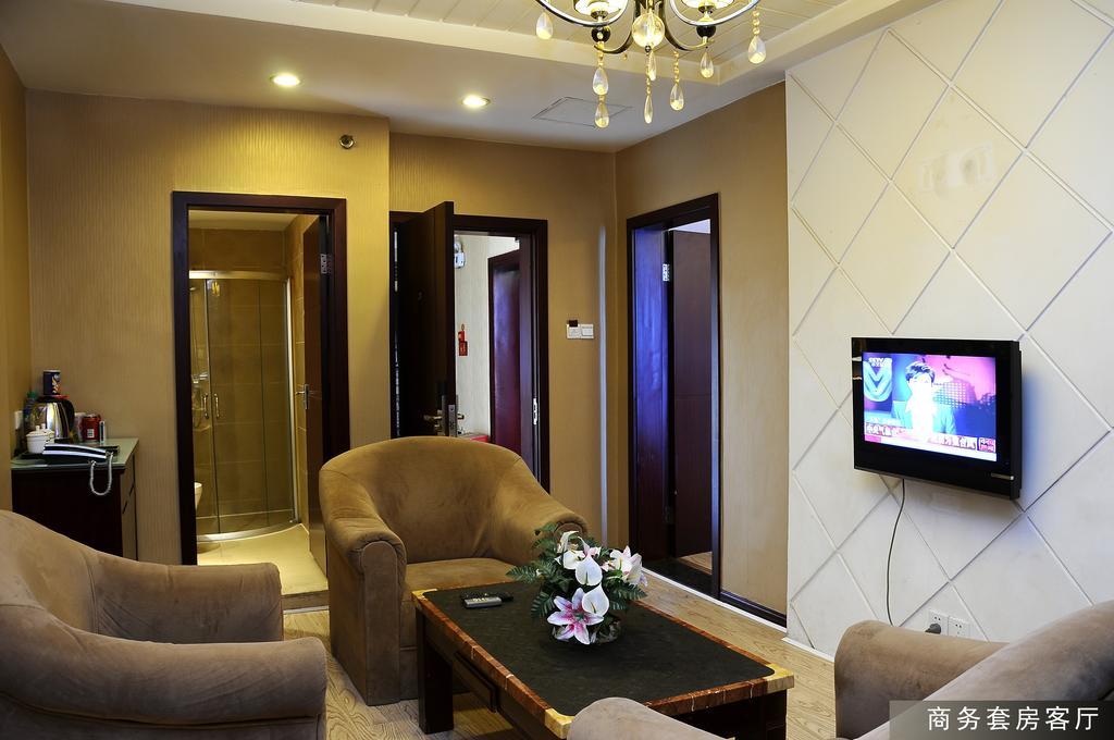 Gude Hotel - Hongdu Avenue Branch หนานชาง ภายนอก รูปภาพ